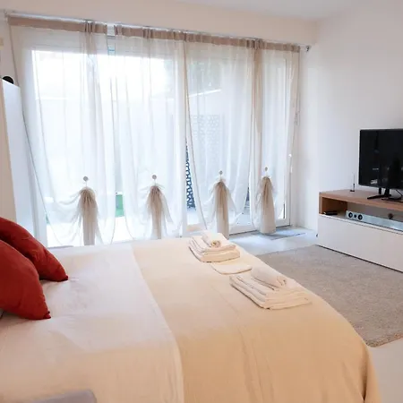 Ginny House Venezia - Moderno Open Space Vicino Venezia E Padova * 돌로